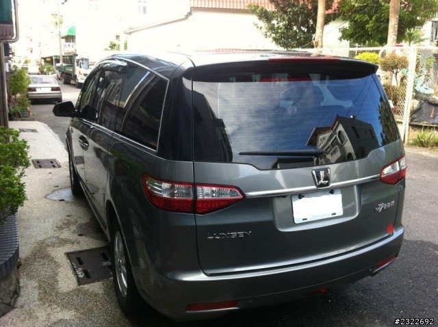 洗車真是累人的一件事 人還真不能偷懶