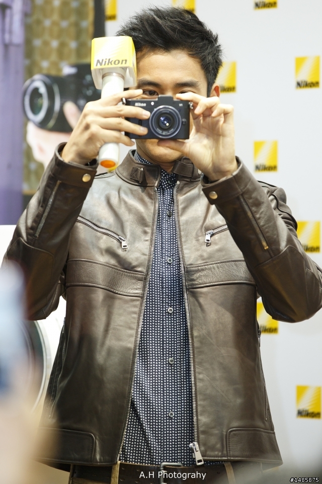 CANON VS NIKON, 男男女女各有所好!