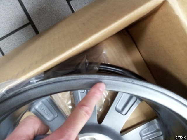 GS450h F SPORT鋁圈內側有瑕疵