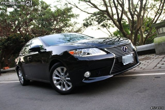 [開箱] LEXUS ES300h 豪華版 星耀黑 圖多慎入