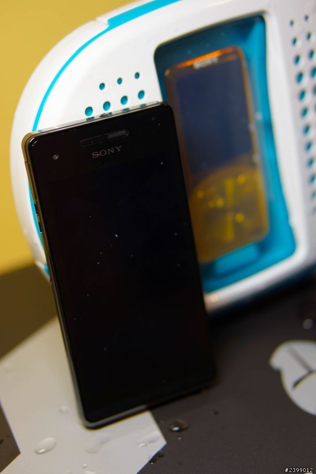 多圖~~~my Xperia V