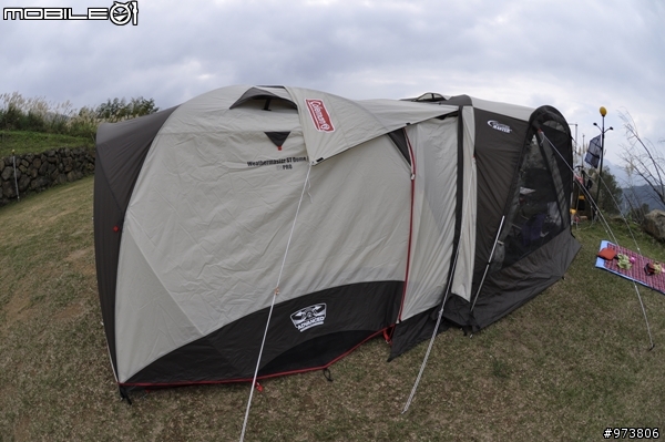 [裝備分享] Coleman氣候達人隧道式網屋  Coleman Tunnel screen Tarp