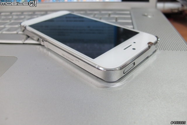 [分享] IPHONE 5 超薄 ice! bumper