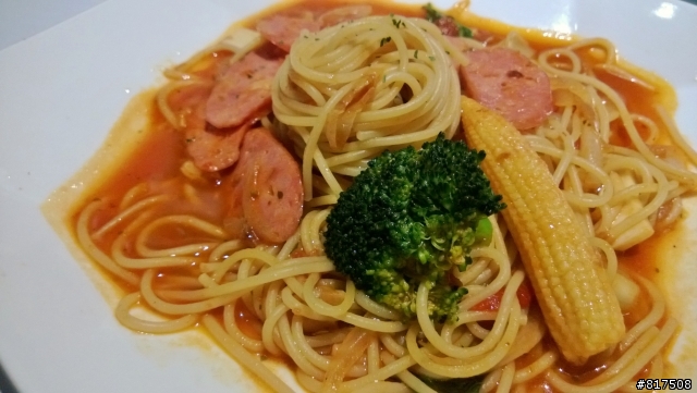 【分享】NOKIA Lumia 920 夜間拍照大光圈