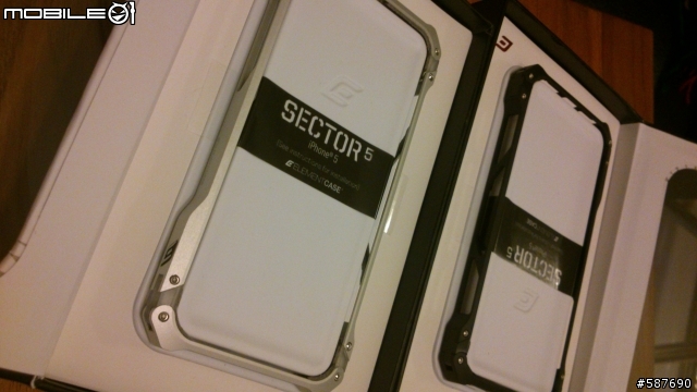 Sector 5 for Iphone5銀黑兩款簡易分享（已增加黑殼配黑iPHONE圖）