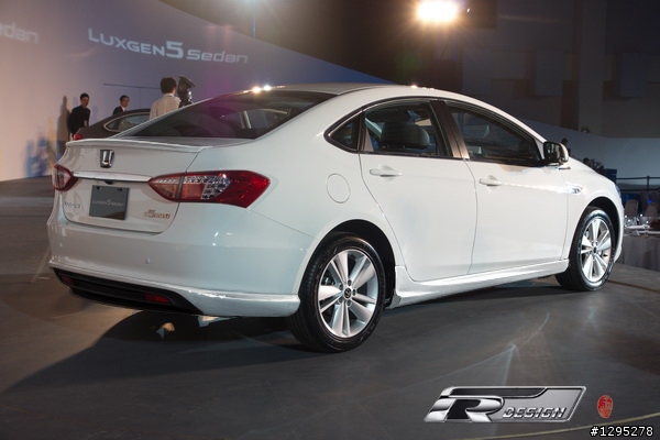 LUXGEN 5 RF-Design Sport Styling Package 空力套件版