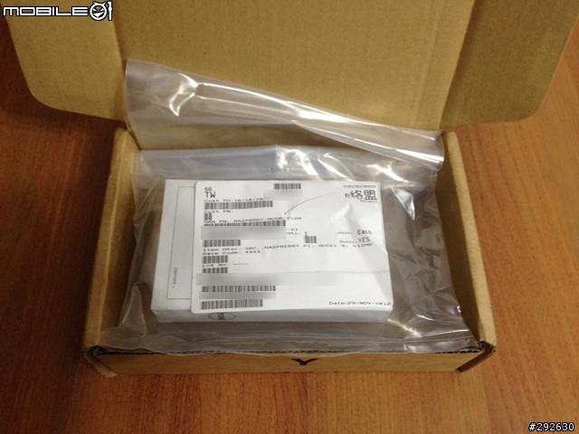 Raspberry Pi Model B 512MB 開箱、安裝與應用