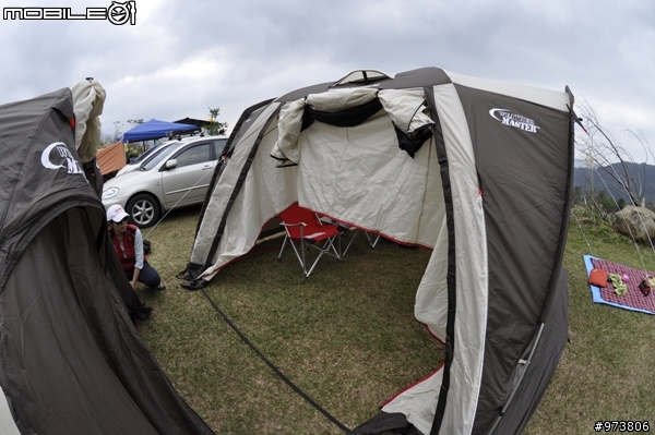 [裝備分享] Coleman氣候達人隧道式網屋  Coleman Tunnel screen Tarp