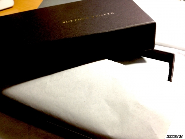Bottega Veneta 長夾二手價格?