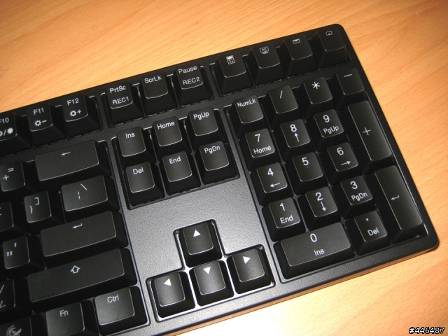 Ducky Shine 2 紅軸+灰,紫色鍵帽小開箱