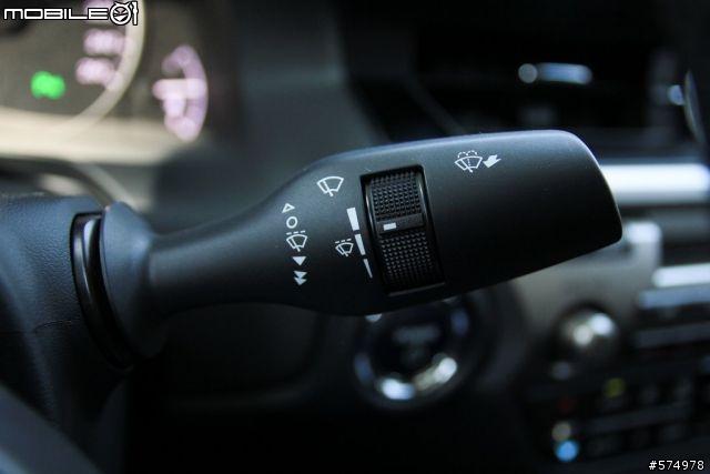 [開箱] LEXUS ES300h 豪華版 星耀黑 圖多慎入