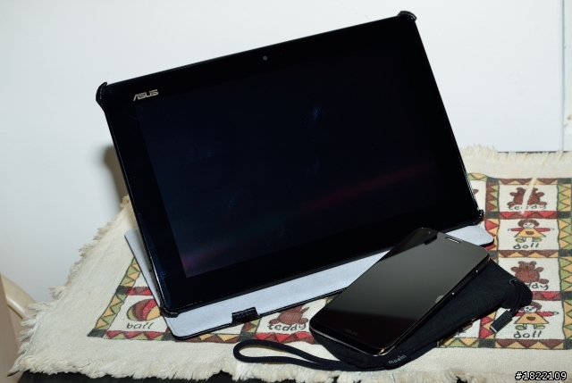 [開箱]PADFONE2平板皮套