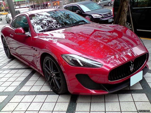 蒙地拿門口的MC Stradale 4.7