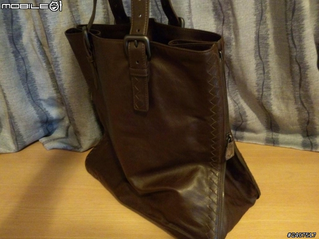 [開箱] Bottega Veneta（BV） 深啡色男Tote Bag