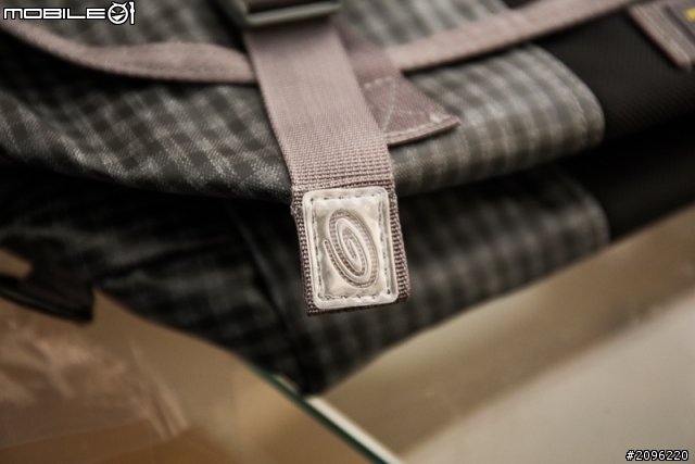 [开箱]Timbuk2笔记本Racing Stripe邮差包M号