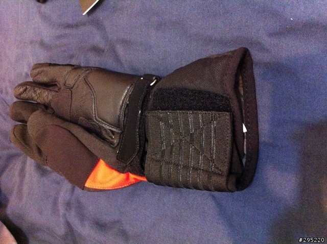 [開箱] Dainese Guanto KKH D-DRY   1/27新增使用心得