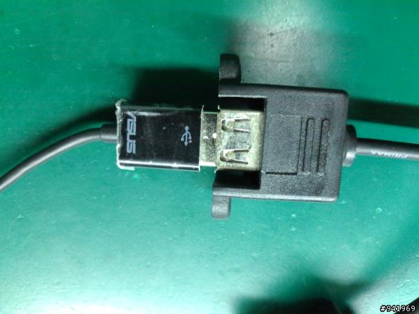 OTG 線 DIY 成功 ( Padfone2 )