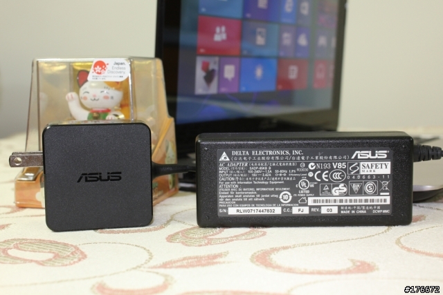 ASUS VivoBook S200E樂活小開箱