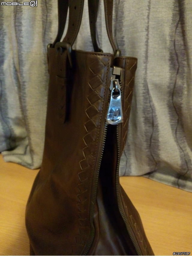 [開箱] Bottega Veneta（BV） 深啡色男Tote Bag