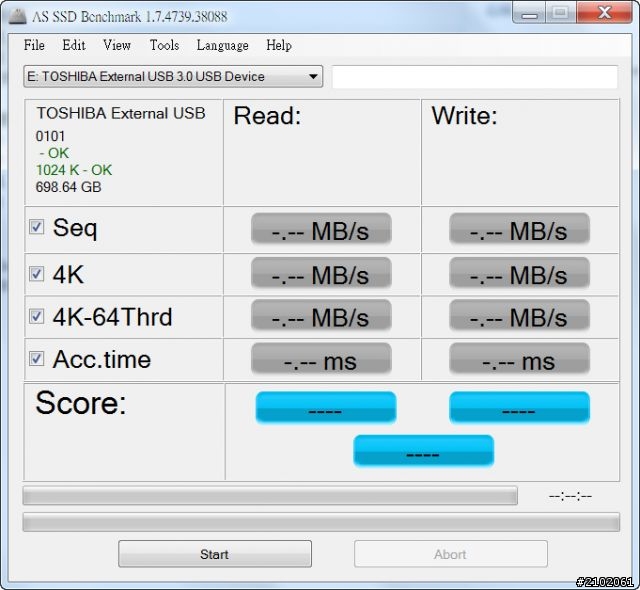 分享可以殺雞取卵-3年保的Toshiba 黑靚潮 750GB USB3.0 2.5吋行動硬碟