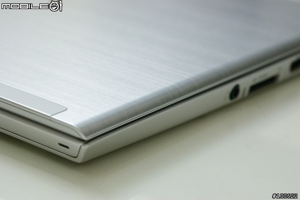簡單開箱 SONY VAIO T (SVT13125CW)