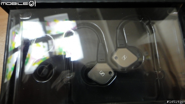 自己犒賞自己的新年禮物IE80 DENON D-400