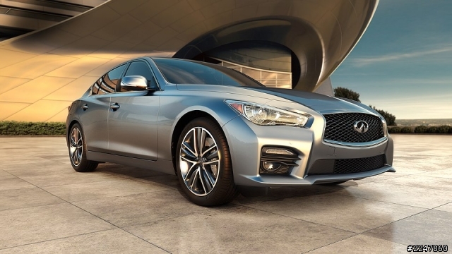 INFINITI Q50