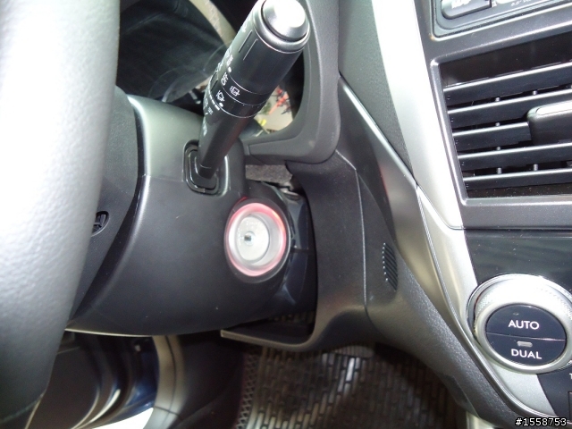 2012 Subaru Forester 2.0XS 深海藍 開箱 1/21 新增引擎室拉桿