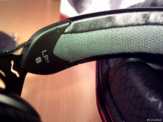 V-MODA Crossfade LP2 Special Edition Matte Black Metal  遲來的不專業開箱文