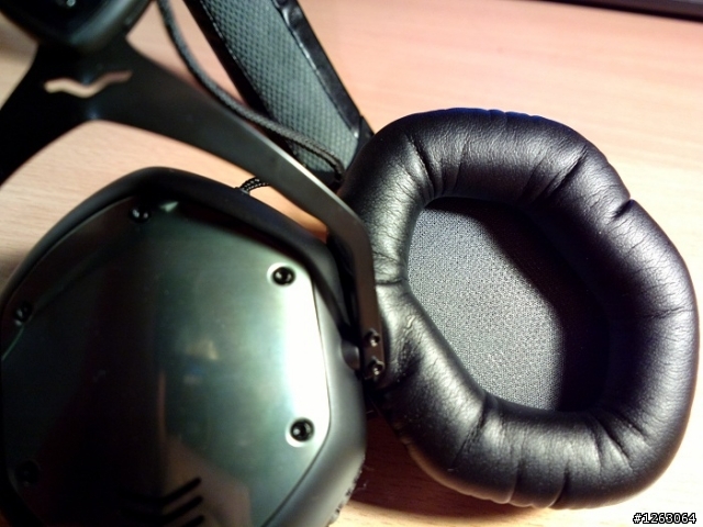 V-MODA Crossfade LP2 Special Edition Matte Black Metal  遲來的不專業開箱文