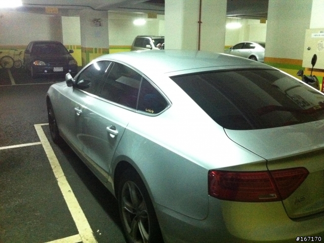 [我也來個補開箱，圖多慎入!!] 2012 Audi A5 Sportback 2.0 銀色