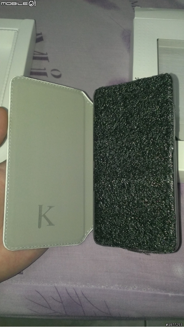 開箱~HTC預購禮~翻蓋式皮套