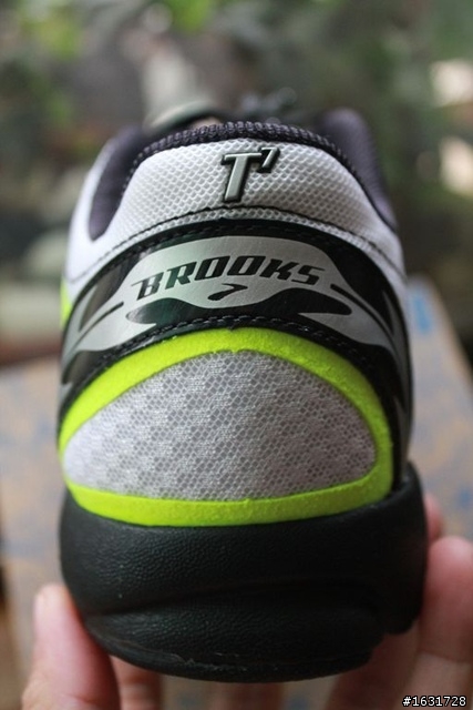 BROOKS T7 長距離征戰及間歇跑測試 [測試里程 221 KM]