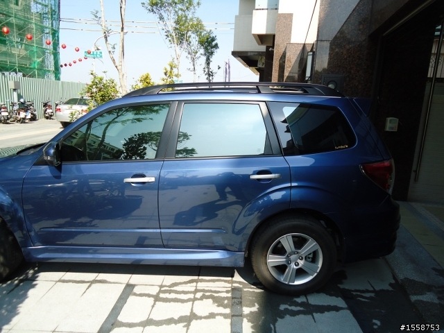 2012 Subaru Forester 2.0XS 深海藍 開箱 1/21 新增引擎室拉桿