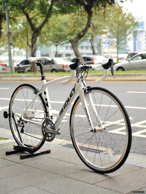 (更新交車照片)終於開箱了...比利時 RIDLEY  LIZ..全台首發...