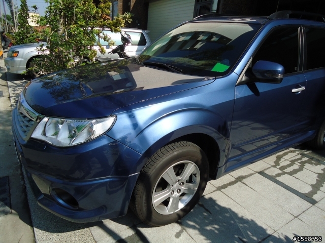 2012 Subaru Forester 2.0XS 深海藍 開箱 1/21 新增引擎室拉桿