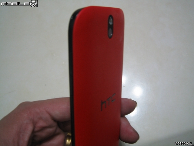 HTC ONE SV紅黑雙機背蓋互換(附圖)
