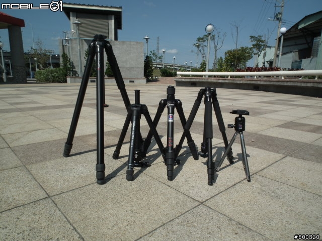 [開箱] 輕量化旅行伴侶 Velbon Ultra Voxi L 金鐘 五節 鎂鋁合金 腳架
