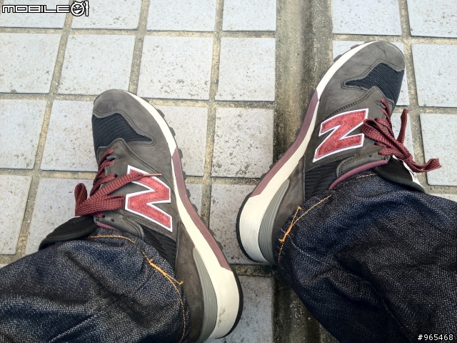[開箱] New Balance M1300CL-NB “Made in USA” 酒紅/深灰 配色