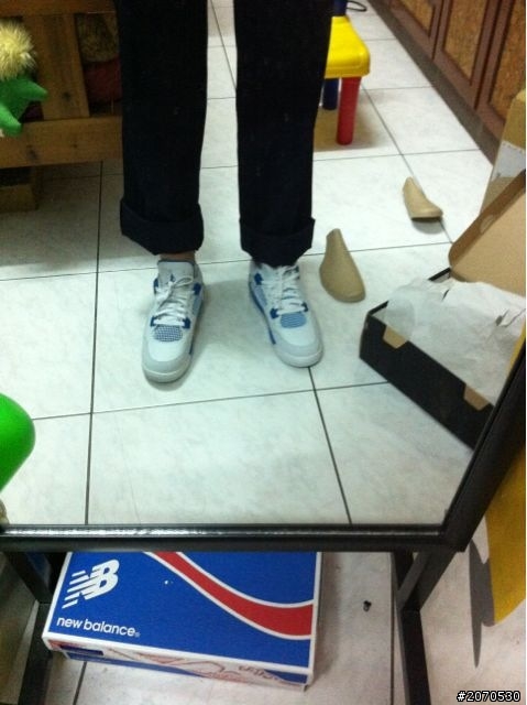 AJ4 北卡藍 GS 開箱