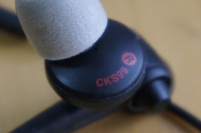 [開箱]audio-technica ATH-CKS99 SOLID BASS純淨低音進化聽感分享