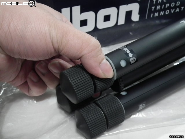 [開箱] 輕量化旅行伴侶 Velbon Ultra Voxi L 金鐘 五節 鎂鋁合金 腳架