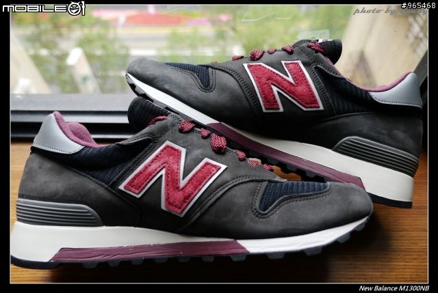 [開箱] New Balance M1300CL-NB “Made in USA” 酒紅/深灰 配色