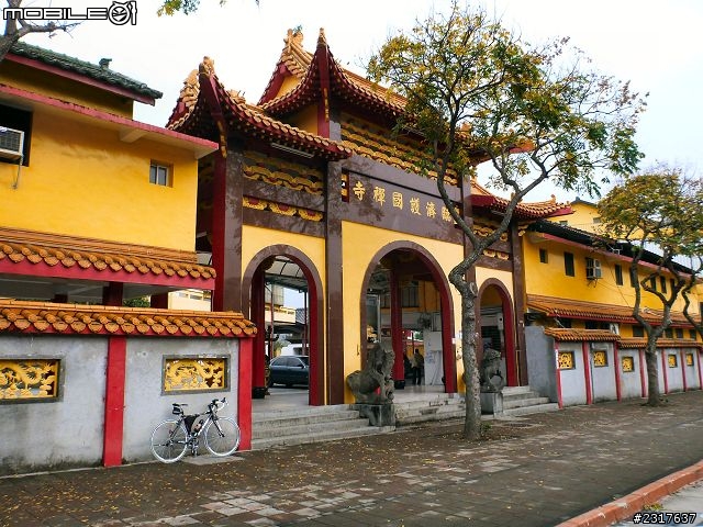 基隆河濱古蹟巡禮