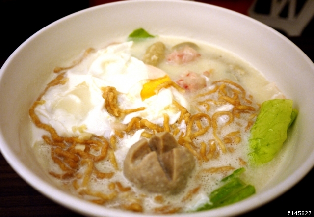 好吃的海南雞飯.....