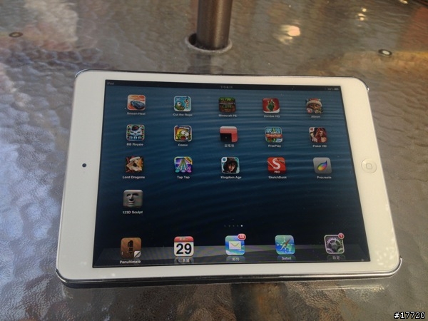 蘋果禁衛軍-無段式iPad mini皮套新體驗 Navjack iPad mini Corium系列 使用心得