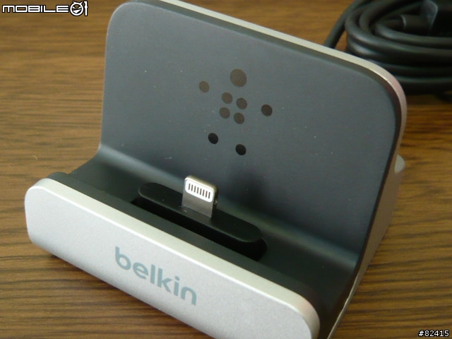 [分享]Belkin 座充(Charge + Sync Dock) for iPhone 5