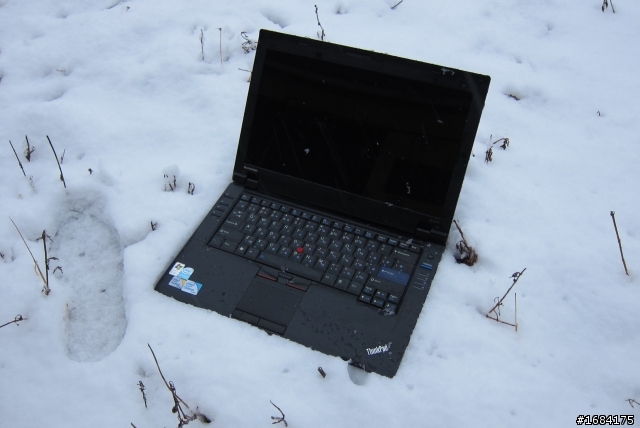 自製LENOVO SL410簡易防寒防雪測試
