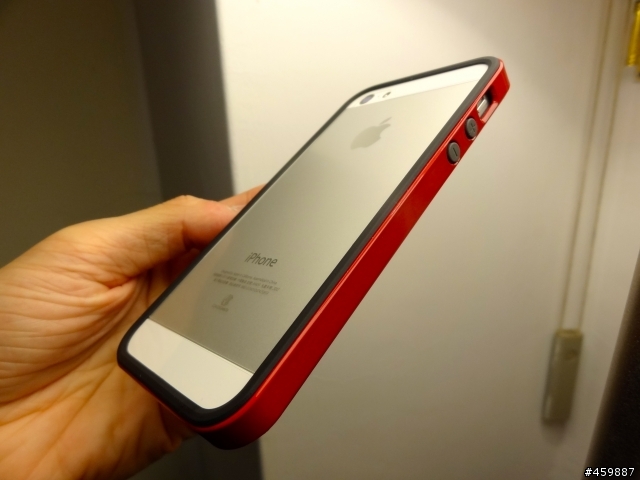 (1/9新增SGP Neo Hybrid EX SLIM Bumper)分享兩款iphone5 保護框!