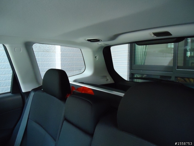 2012 Subaru Forester 2.0XS 深海藍 開箱 1/21 新增引擎室拉桿